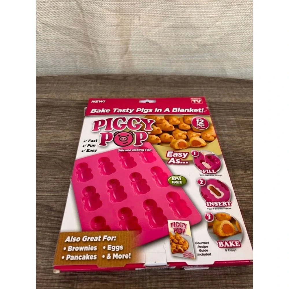 Ontel Piggy Pop Silicone Baking Pan Pink 12 Cavity Pigs In A Blanket Mold NEW
